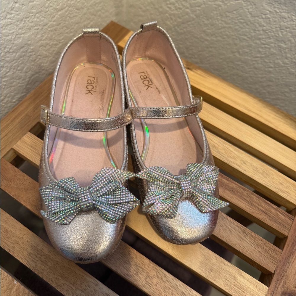 Kids Gold Mary Jane Shoes with Bow